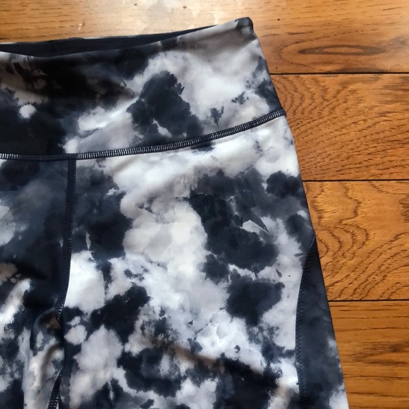 Soul by SoulCycle Tie Dye Legging - Picture 2 of 2